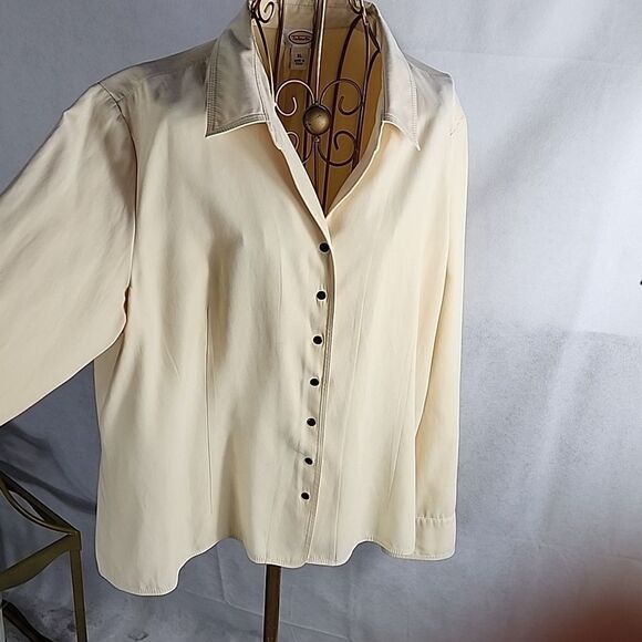 Butter Yellow Suede Feel Long Sleeved Snap~Down Button-down Shacket - Picture 1 of 8